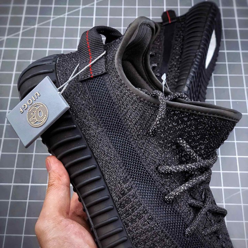 Adidas Yeezy 350 黑满天星