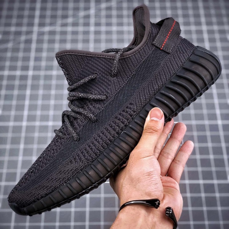 Adidas Yeezy 350 黑天使