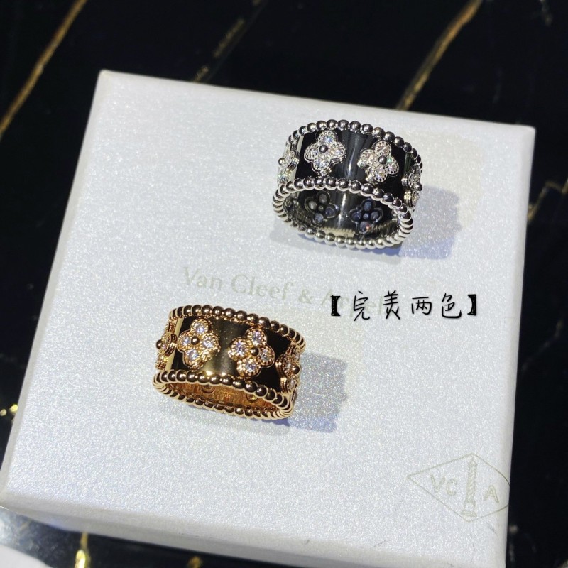 VCA Ring