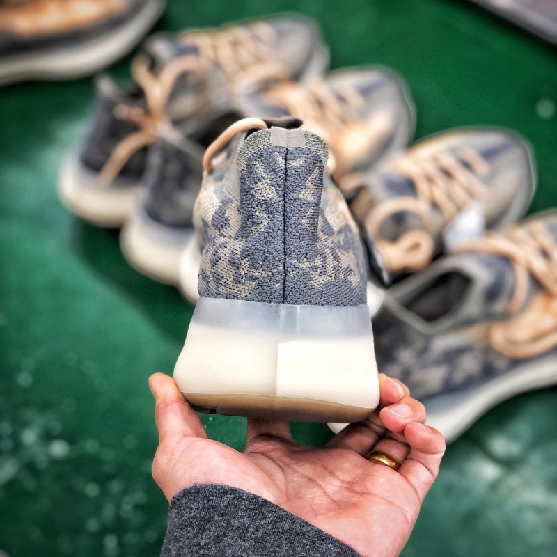 Adidas Yeezy 380