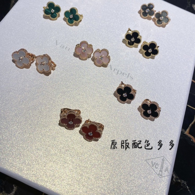 VCA Earrings 