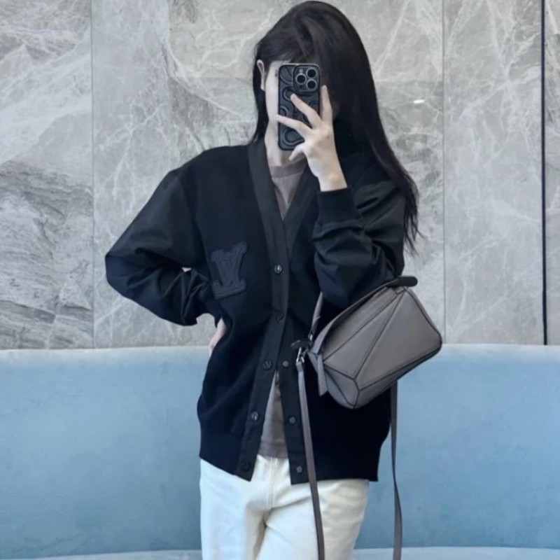 LV Unisex Blouse