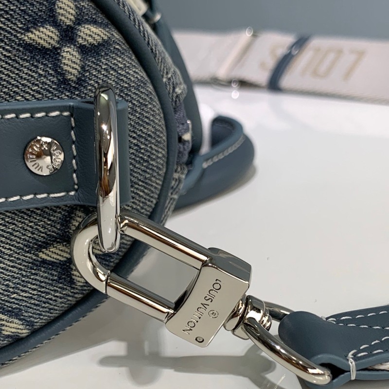 LV Keepall 25