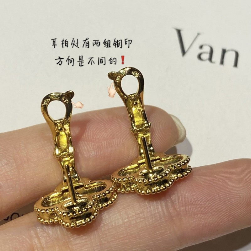 VCA Earrings 